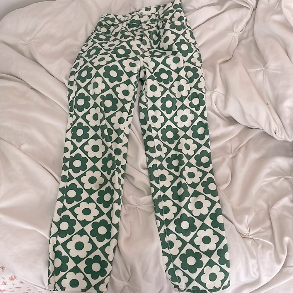 jeans from pacsun, size 23, green and white flowers